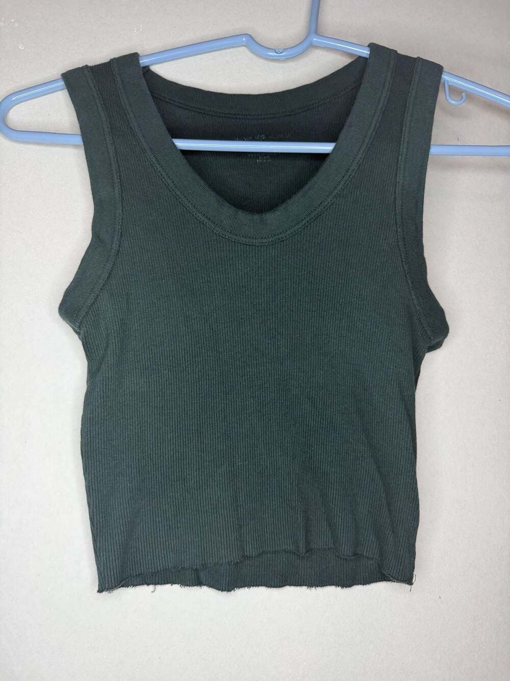 Brandy Melville Ribbed Crop Tank Top Green